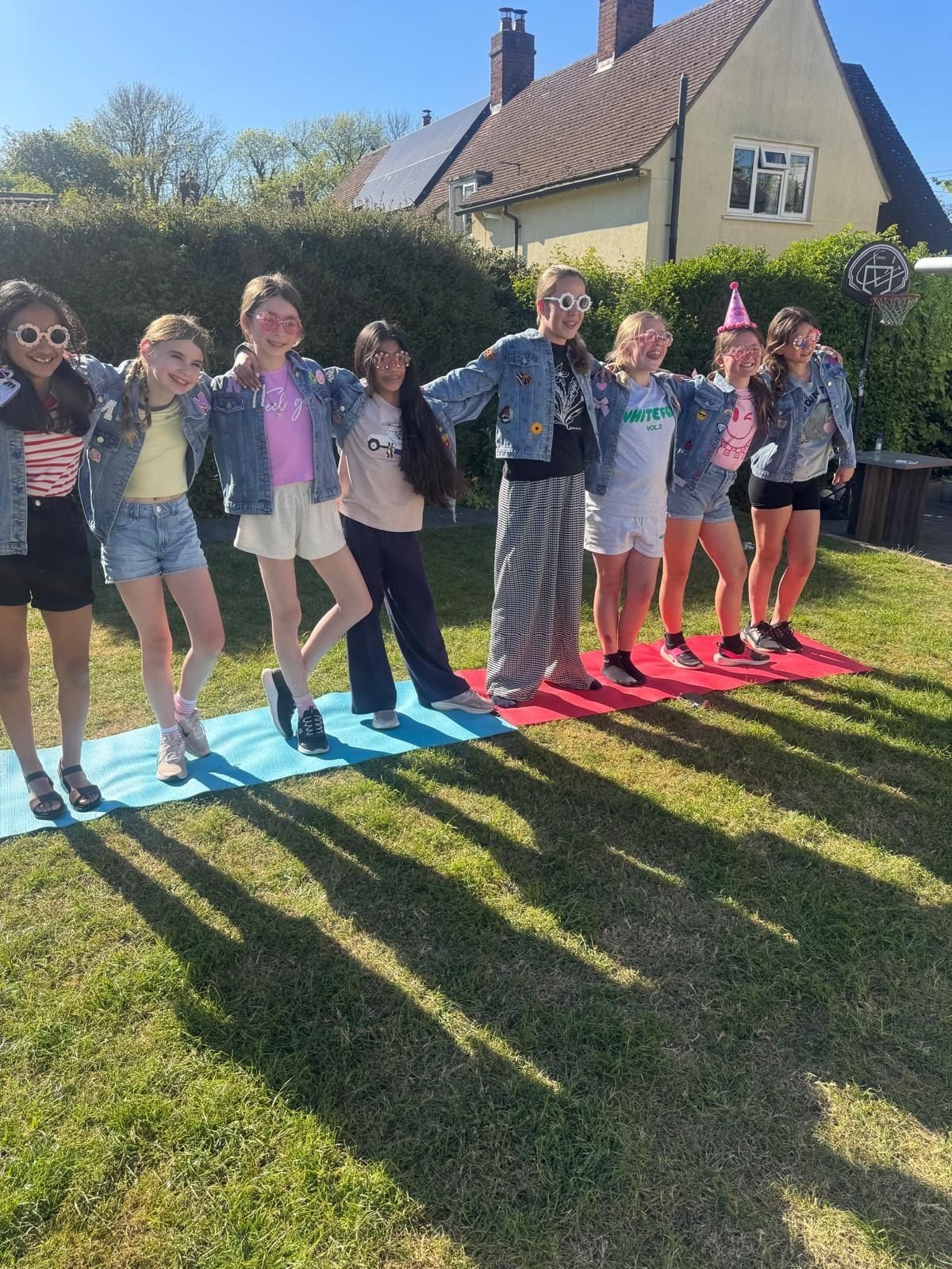 A real moment of slime-making fun at a Jazzy Slime party (3)