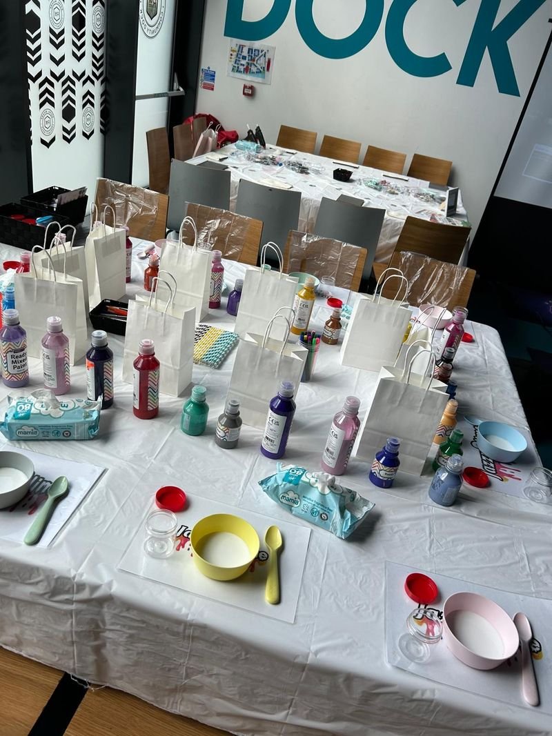 A real photo from a Jazzy Slime party (6)