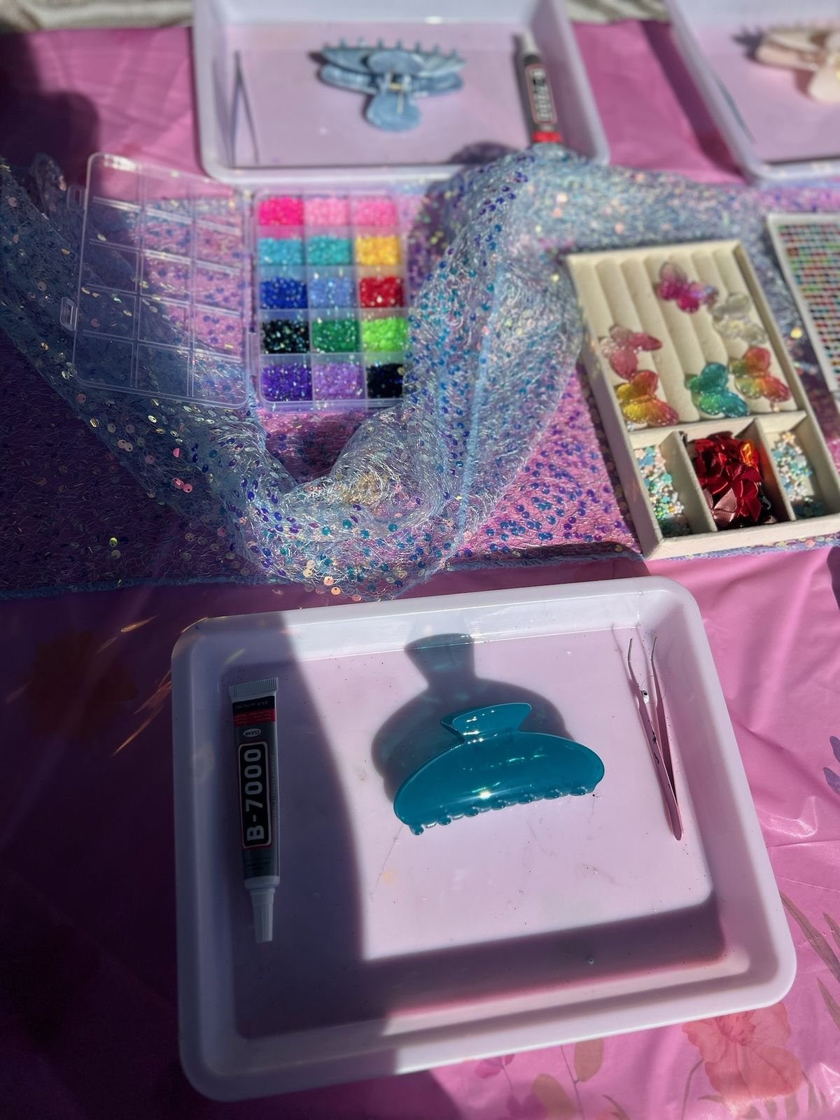 A real Jazzy Slime activity station in use at a party (12)