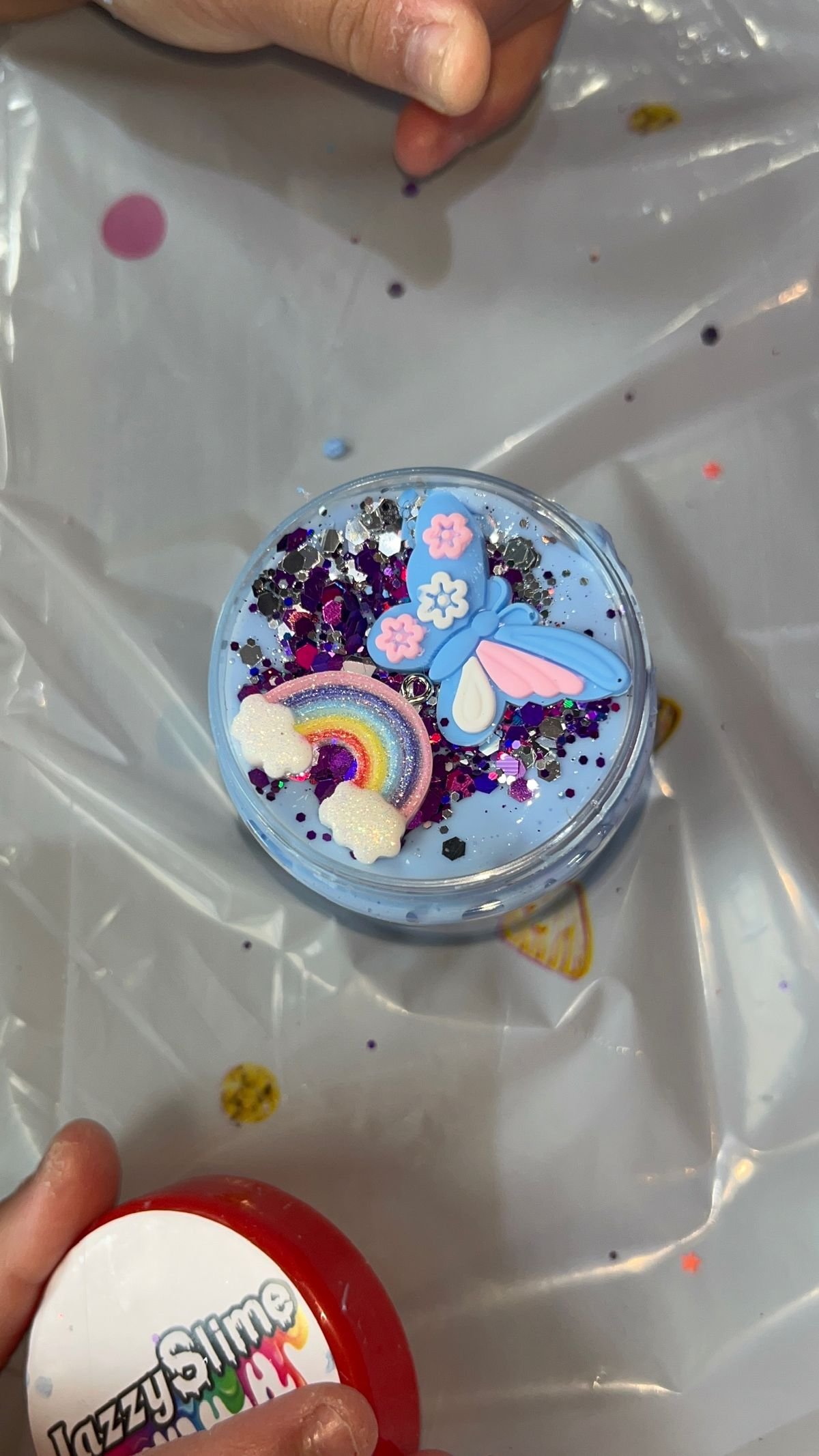 A real moment of slime-making fun at a Jazzy Slime party (12)