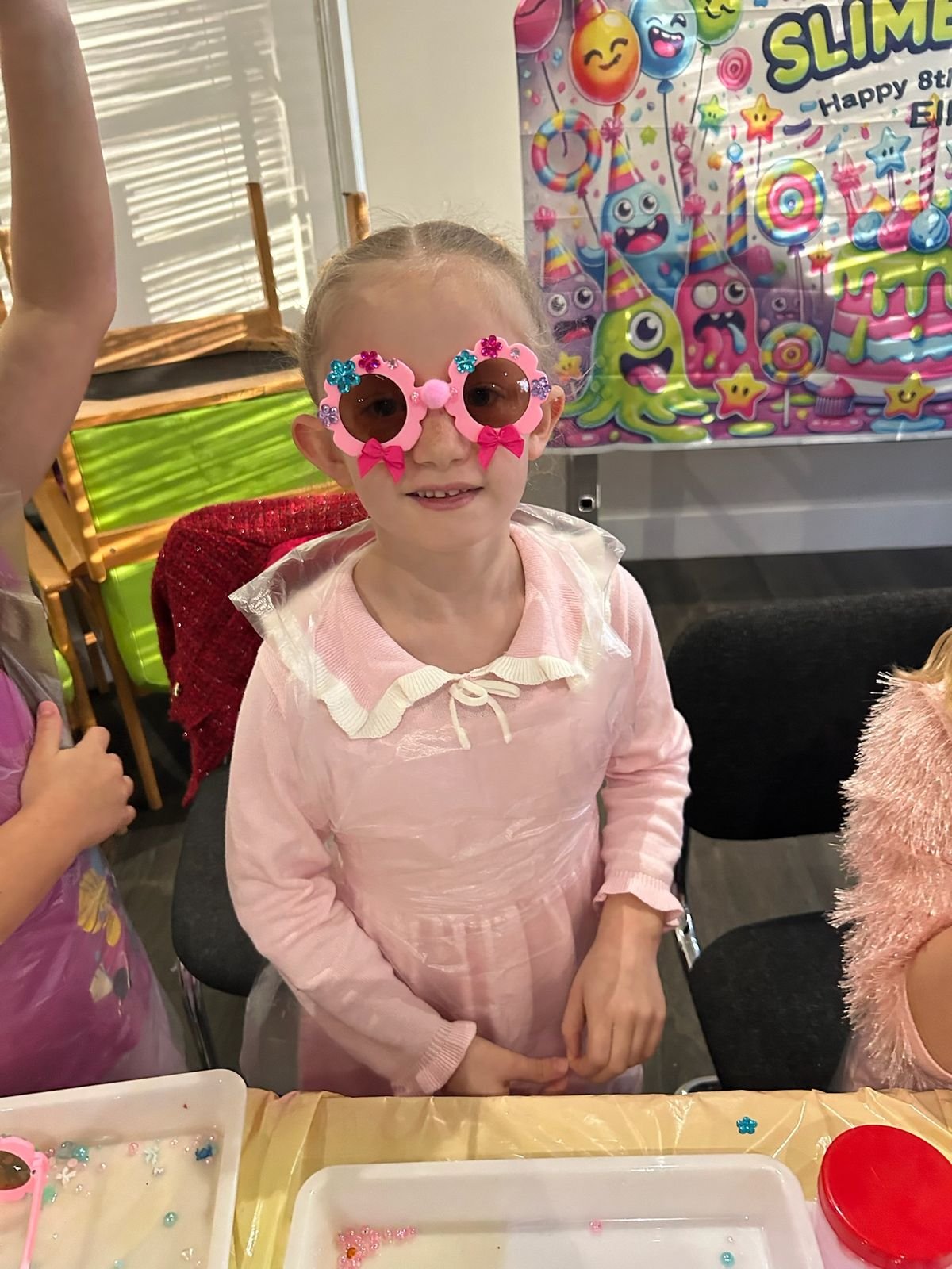 A real Jazzy Slime activity station in use at a party (29)
